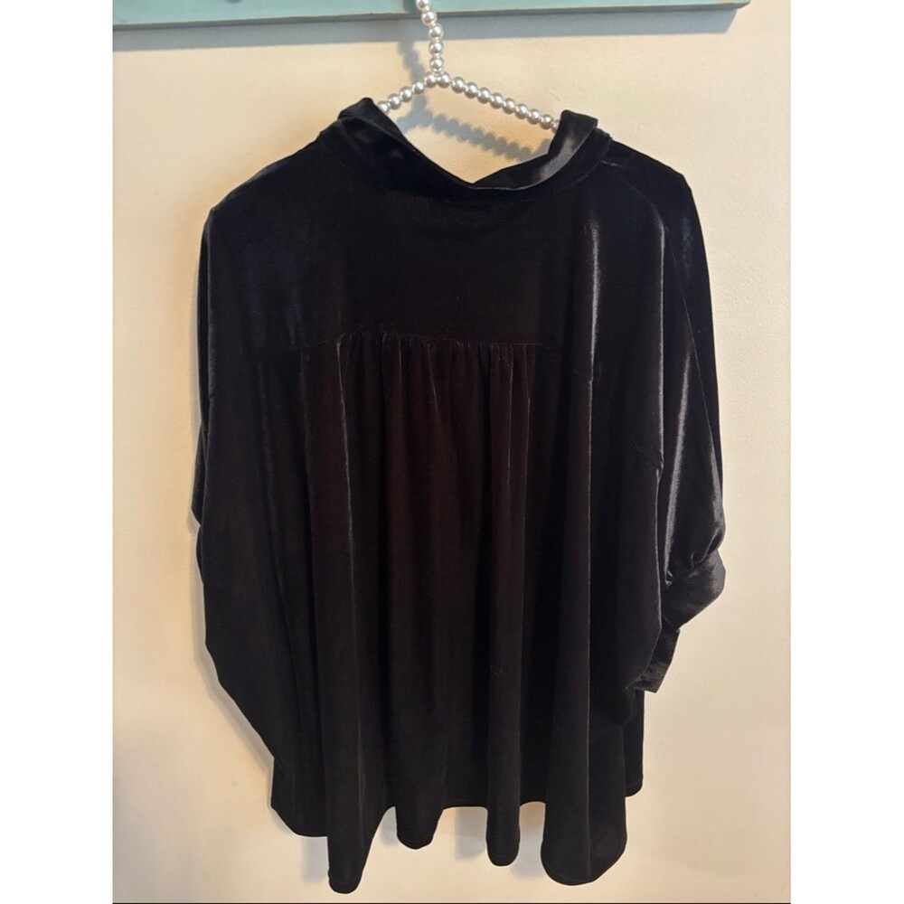 fab'rik Black Velvet Button-Down Shirt size large - Picture 4 of 5